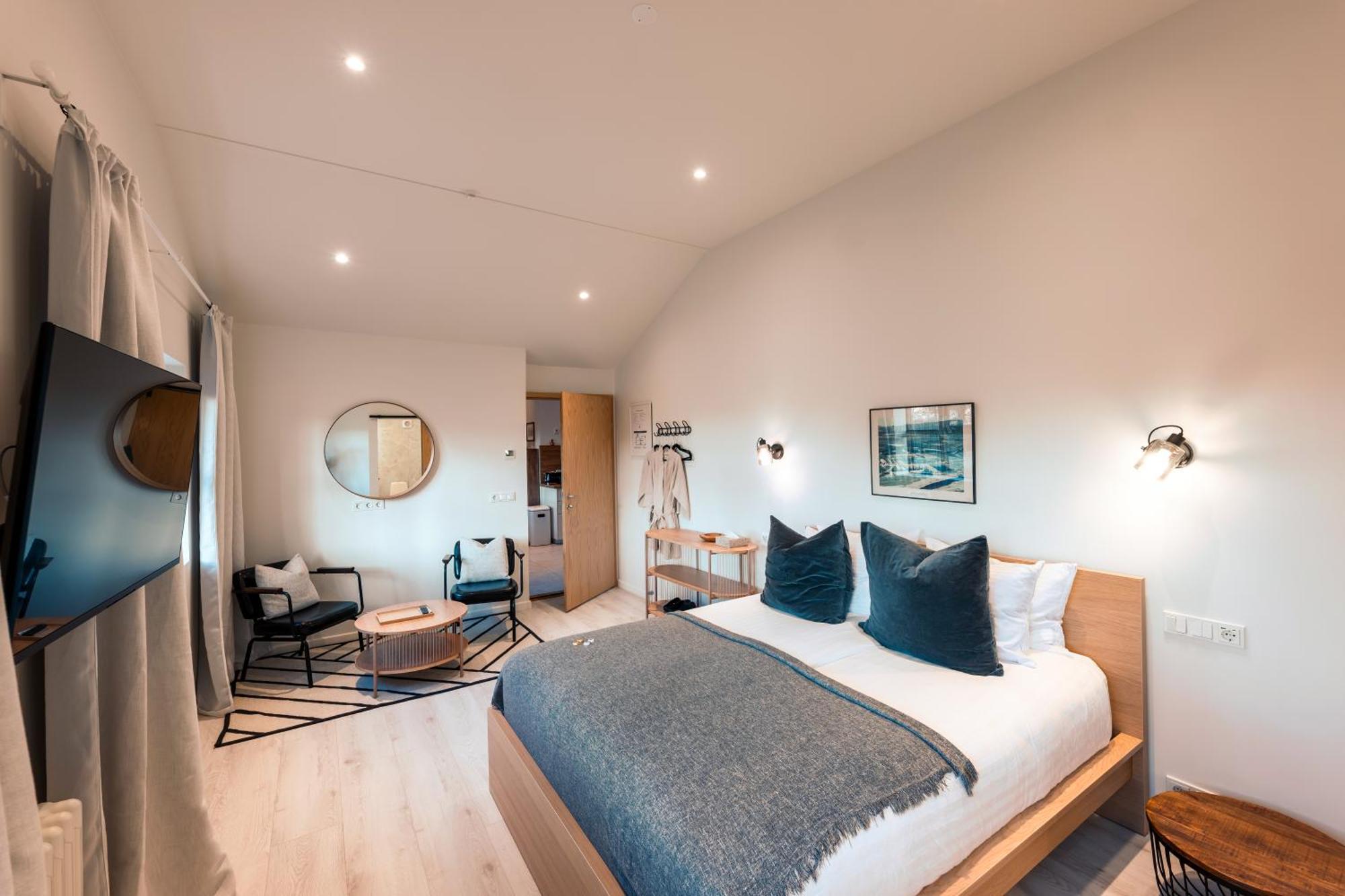 Garthur Stay Inn & Secret Lagoon Included! Fludir Ngoại thất bức ảnh