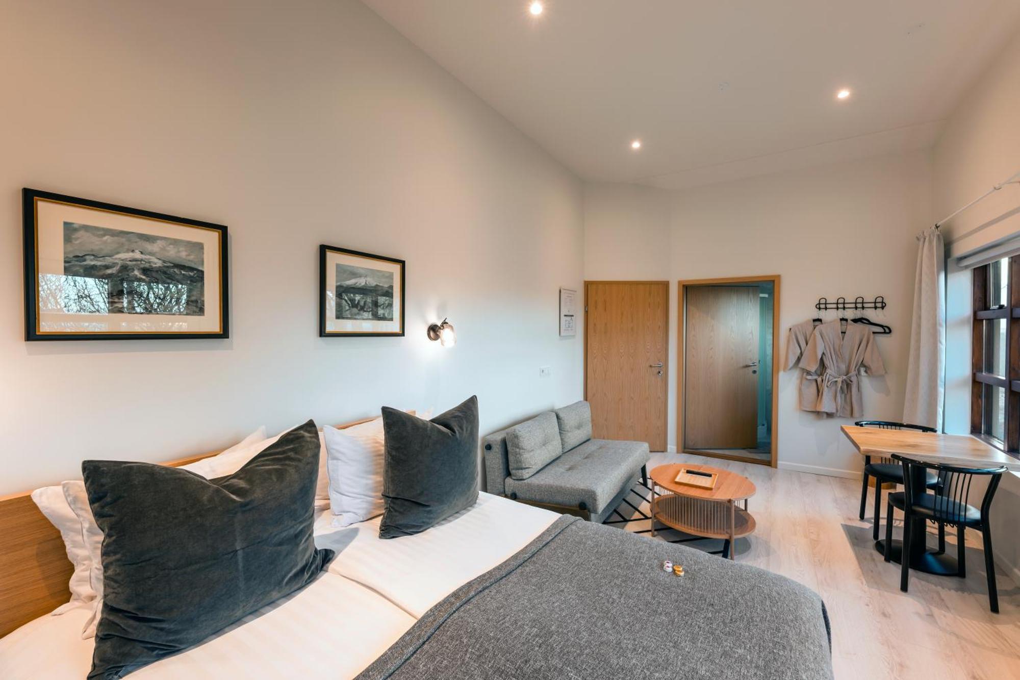 Garthur Stay Inn & Secret Lagoon Included! Fludir Ngoại thất bức ảnh