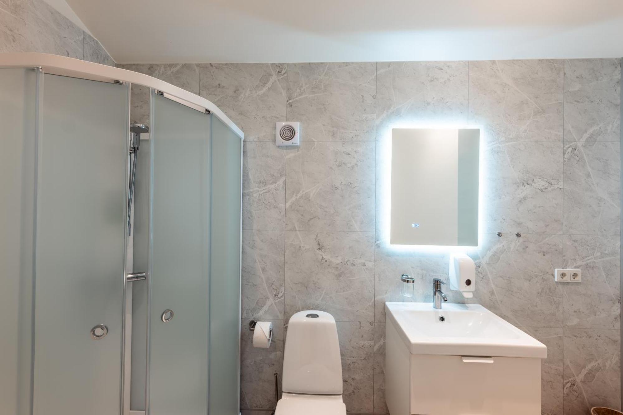 Garthur Stay Inn & Secret Lagoon Included! Fludir Ngoại thất bức ảnh
