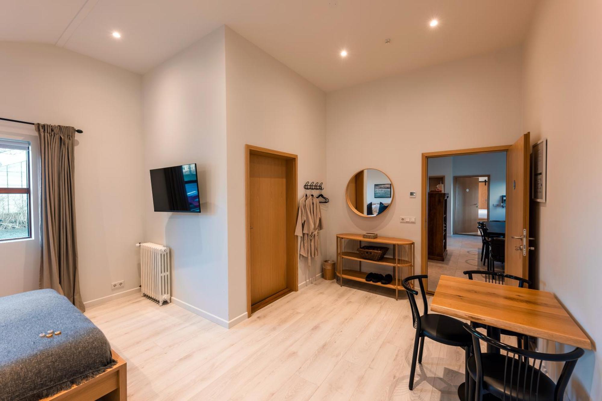 Garthur Stay Inn & Secret Lagoon Included! Fludir Ngoại thất bức ảnh
